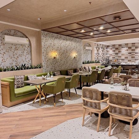 Iva Premium Delhi Airport With Airport Drop Hotel New Delhi Luaran gambar