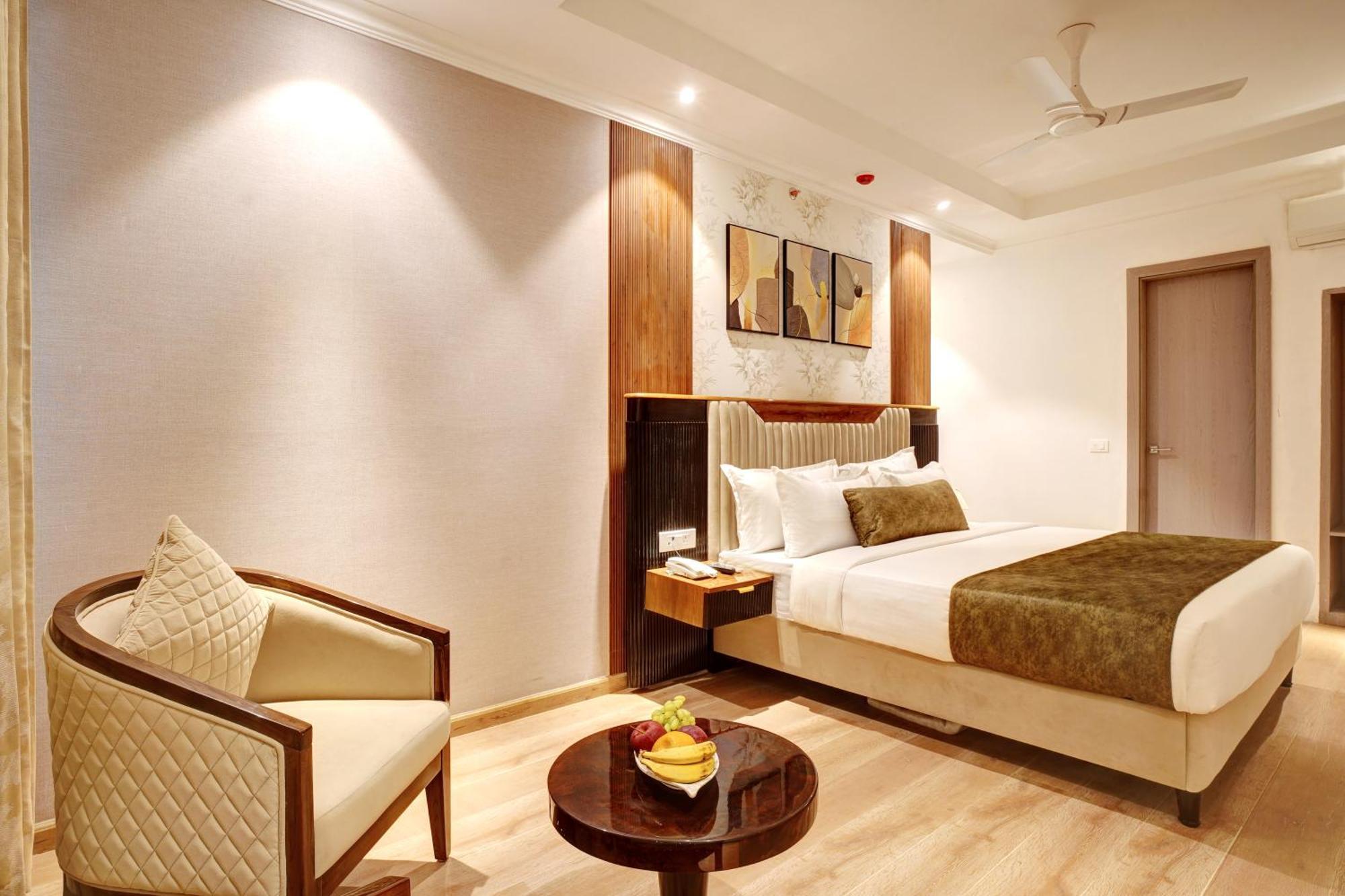 Iva Premium Delhi Airport With Airport Drop Hotel New Delhi Luaran gambar