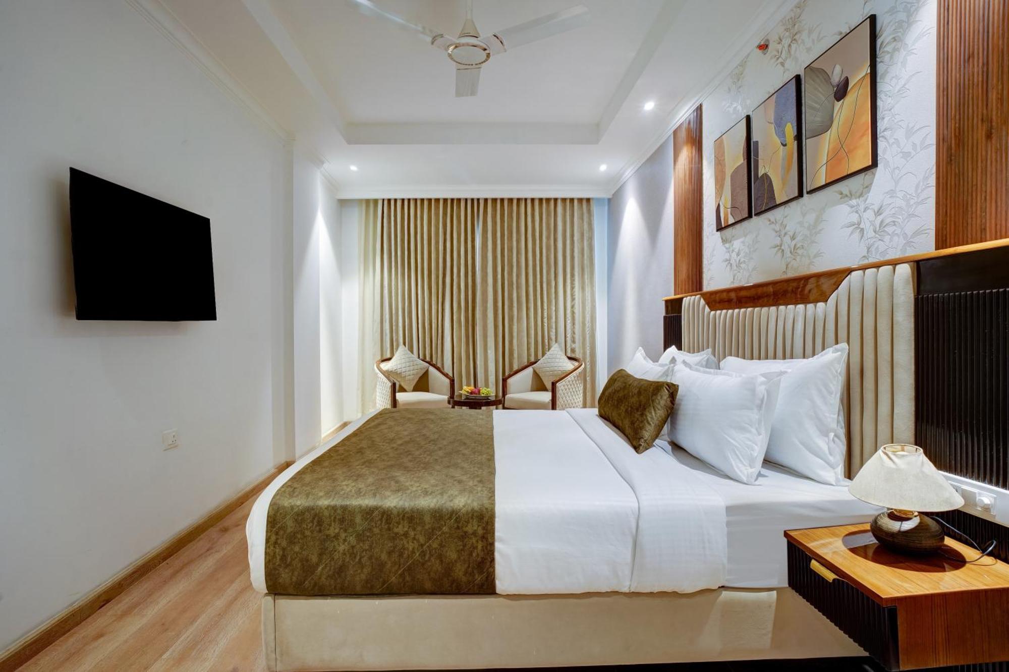 Iva Premium Delhi Airport With Airport Drop Hotel New Delhi Luaran gambar